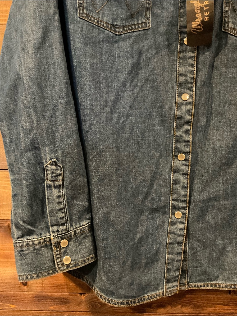 Cowboy Wrangler RETRO Denim Snap Button Shirt Embroidered Blue Roses Women's L - Picture 8 of 9